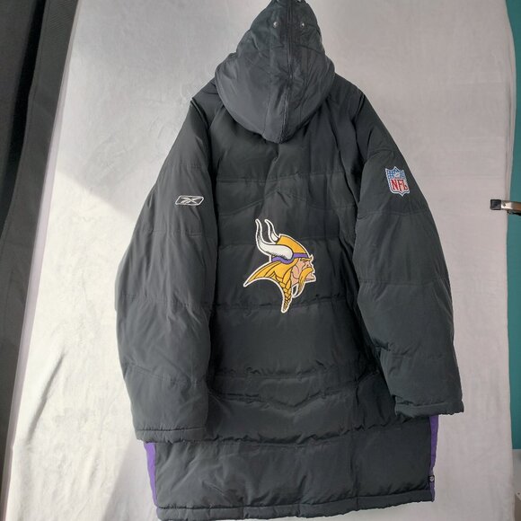 VTG Minnesota Viking Men Reebok On Field Down Parka Jacket 4XL Black Hooded Logo - Picture 1 of 16